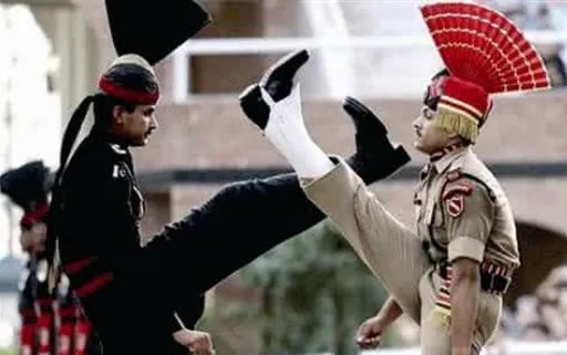 印巴两国军队克什米尔再交火是真的吗？