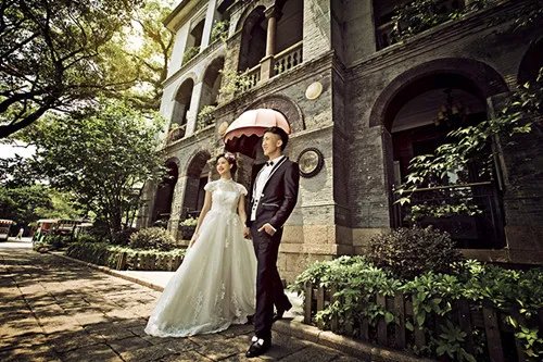 鼓浪屿婚纱照图片欣赏 鼓浪屿婚纱拍摄攻略