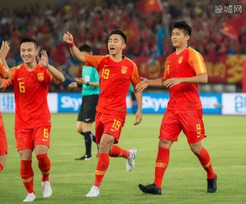 直播世界杯的电视台叫什么（CCTV5）