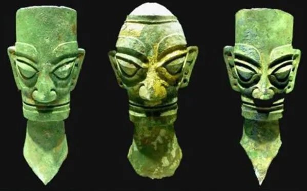 三星堆金面具上发现眉骨和耳洞，这个面具拥有怎样的来历？