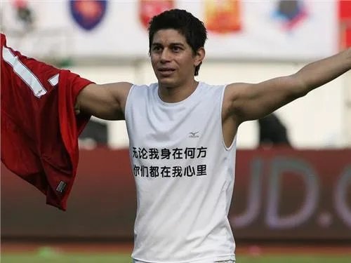 孔卡离开恒大后,去了哪