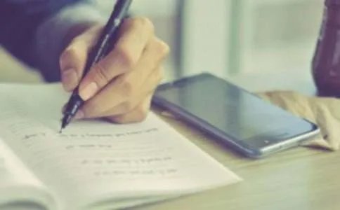 温暖的时刻作文