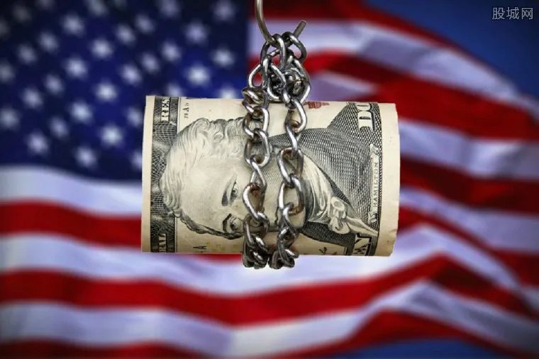 美元刷新三年低位 美元暴跌的原因终于曝光了