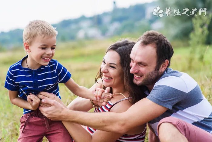 育儿知识：满月照怎么拍？