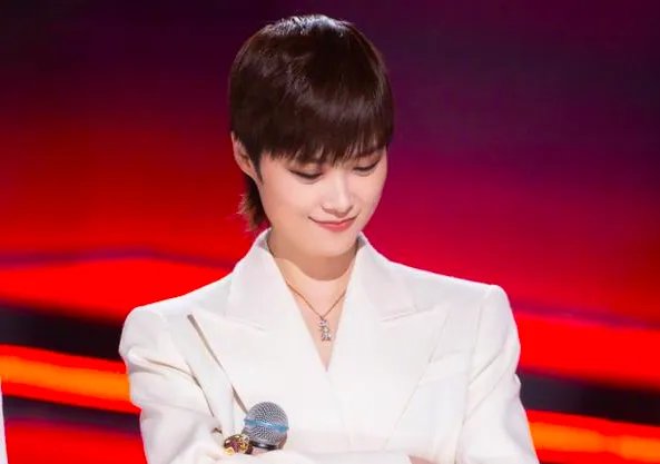 李宇春没想到得罪了那么多娱记