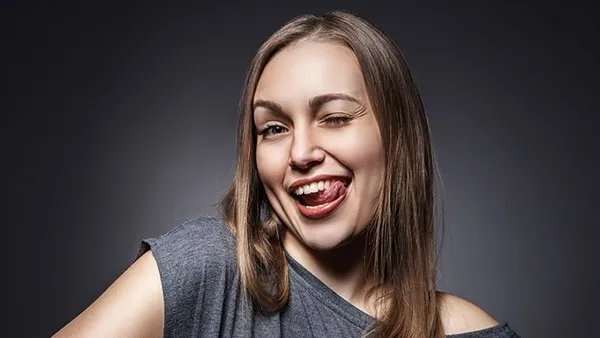 舌头上有裂纹是什么原因?舌头有裂纹怎么解决?