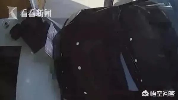 如何看待因准女婿见家长被驱逐，开车闯进奶茶店撞女友？