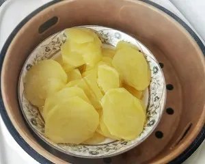 教大家做炸香蔬薯趣土豆泥