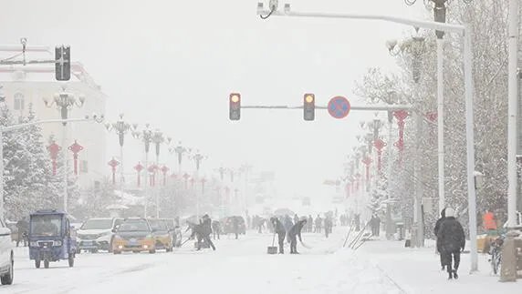 漠河降雪量已达入秋最大级别是什么情况 居民：积雪深度超过10厘米
