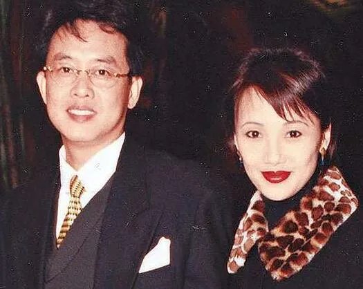 韩马利老公身世公开 三次婚姻终嫁配音王