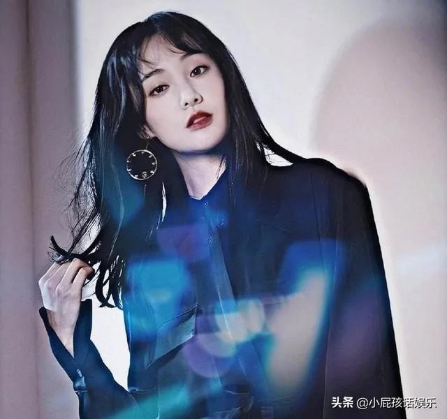 凭借偶像剧走红的郑爽说自己不想演偶像剧，对此你怎么看？