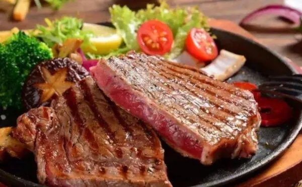 牛排八分熟丢人吗，八分熟最难吃（点八分熟显然很丢人）