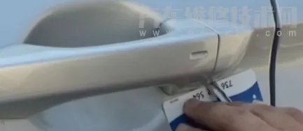 大众新迈腾备用钥匙使用方法（图解）