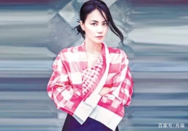 王菲第一任老公是谁