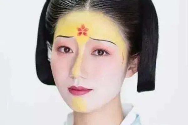 黄花闺女中的黄花指的是什么?古代的额头饰物(指闺阁女)