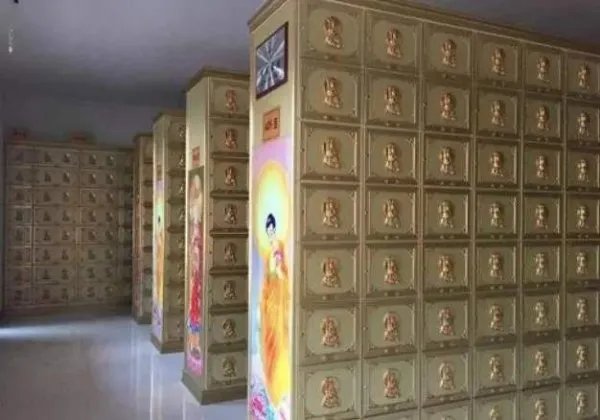 天津一小区住十万个骨灰盒，那这个小区还能住人吗？