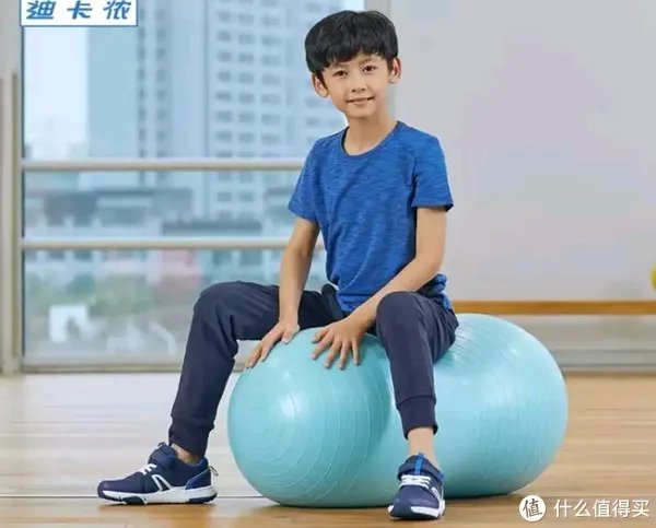 百元内迪卡侬一键式购物指南！35件爆款单品推荐，轻松搞定全家穿衣！