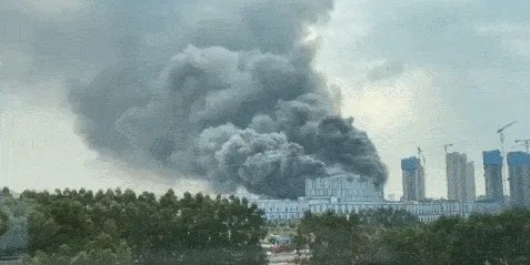 网传华为实验室爆炸,官方负责人对此有何回应?