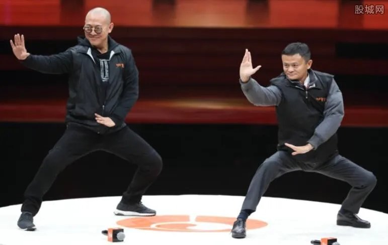 李连杰有几个女儿 李连杰女儿叫什么名字