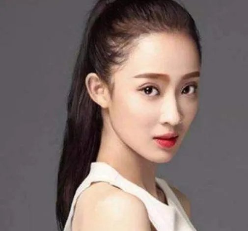 《安家》朱闪闪是谁演的？扮演者资料介绍