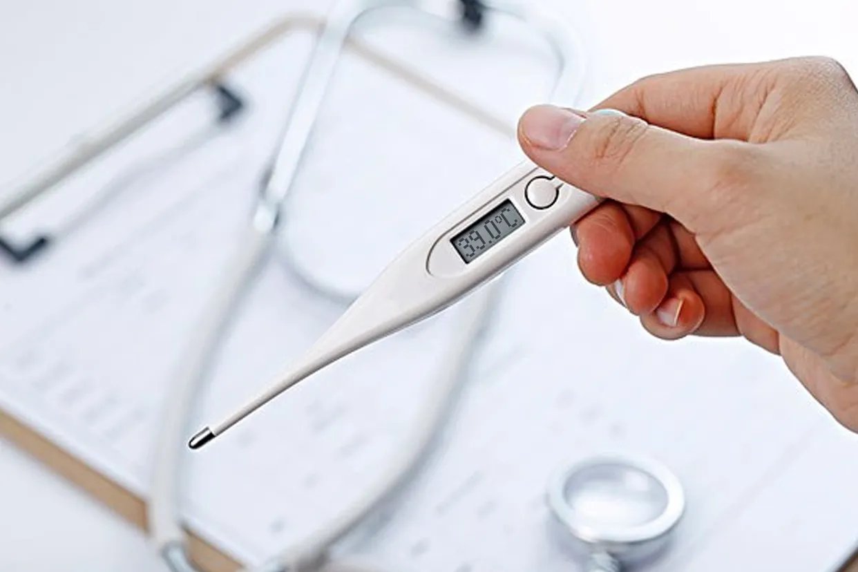发烧温度计怎么用