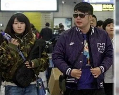 杜海涛的女朋友李若曦 昔日甜蜜照曝光