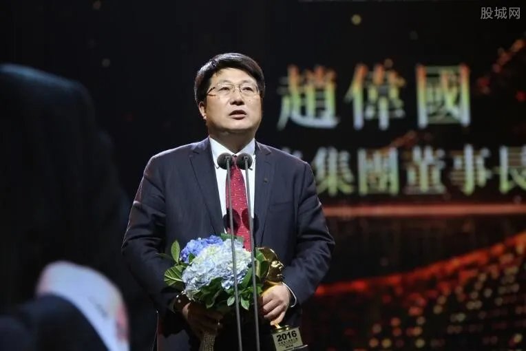 紫光董事长辞职 突然辞职的原因是什么接任者是谁?