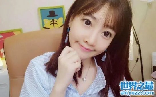 斗鱼冯提莫吃精门事件视频曝光,发现竟然不是她本人