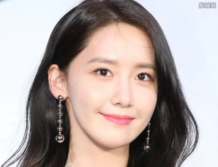 林允儿骂中国人事件 她还没傻到和钱过不去