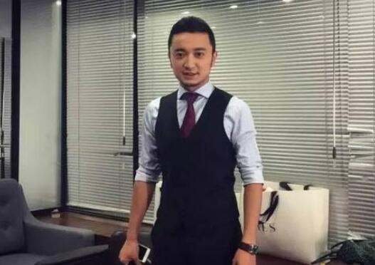 尼格买提为什么能主持春晚？