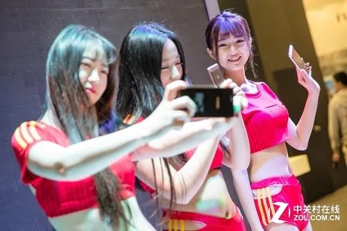 P&E2017展会上的海量模特美女精选图集