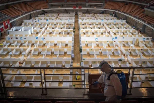 武汉江汉方舱医院彻底关了，这意味着什么？