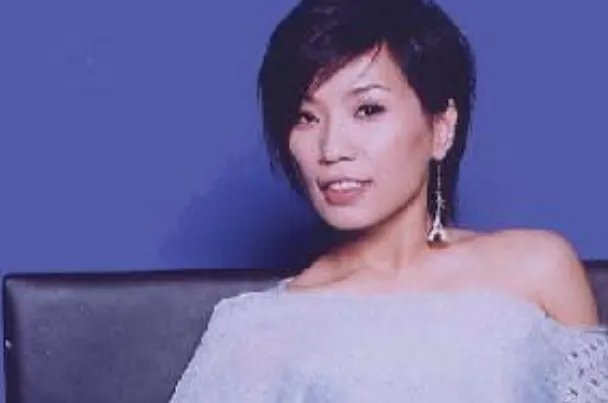 阿桑十大经典歌曲排行榜：《叶子》上榜，第一格外熟悉