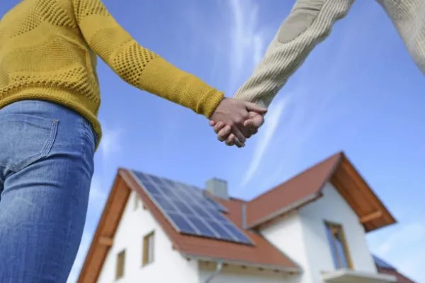 政协委员建议配偶有权查询另一方财产，实行此建议有什么好处？