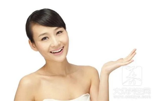 润肤乳可以擦脸吗