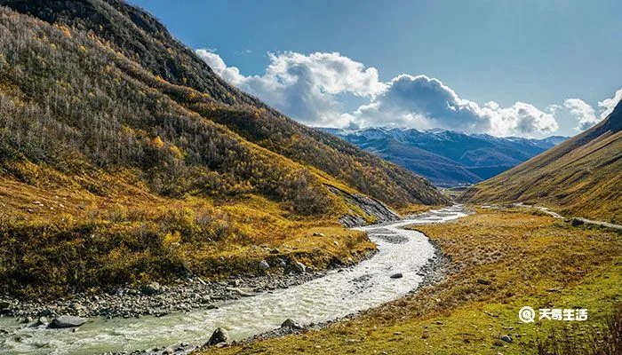 小河淌水是云南哪个地方的民歌