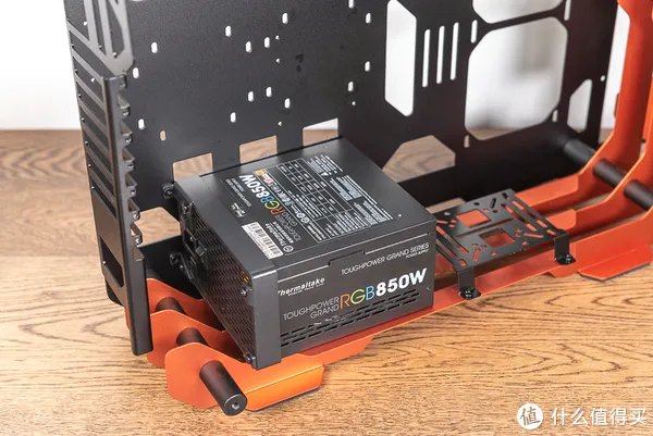 骨伽开拓者机箱评测 简而不约的MOD、水冷利器