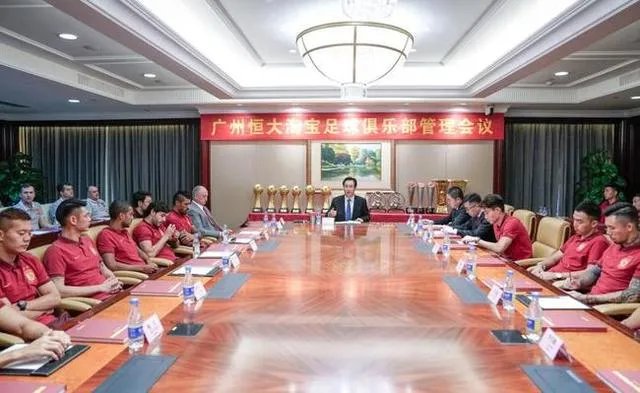 如何看待刘永灼被恒大免职这件事？