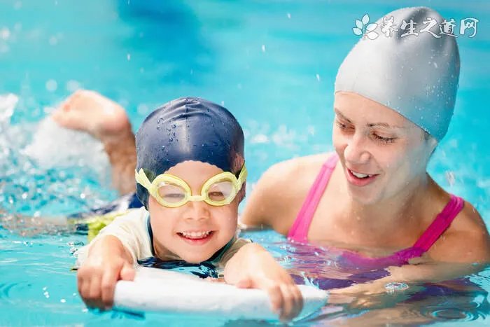 每天喝三杯水 可以防止脑血栓