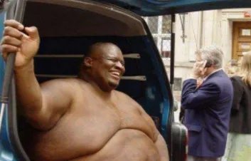 全世界最重的人之一曼尼·亚伯勒,最终也死于肥胖