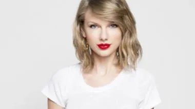 泰勒斯威夫特的歌为什么听不了：泰勒斯威夫特多有钱